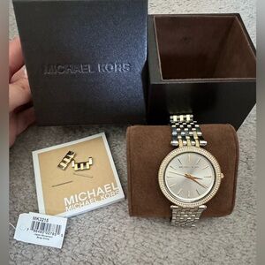 Michael Kors Darci two toned watch 39 mm silver and gold band